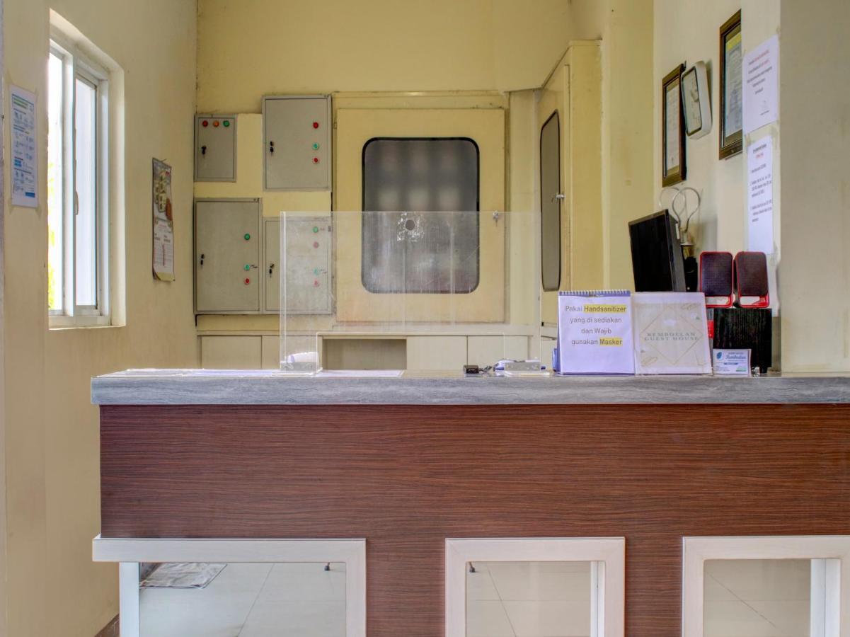 Oyo 90162 Remboelan Guest House Sungai Lutus Zewnętrze zdjęcie
